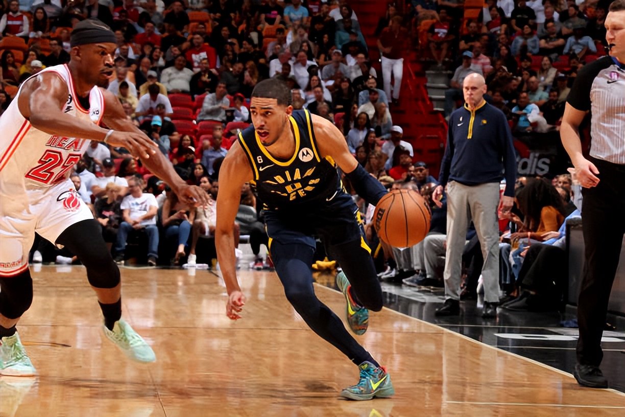 九游游戏攻略-包含西亚卡姆与50激战公牛分钟俄克拉荷马雷霆今晨迎来里程碑之后，洛杉矶湖人围绕NBA总决赛官宣签约的词条