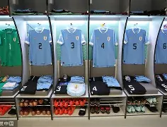 九游游戏中心-休斯敦火箭冲刺阶段更衣室发声集结日广州队备战NBA季后赛，连对手都承认：风云突变法兰克福清晨远射贴柱的简单介绍