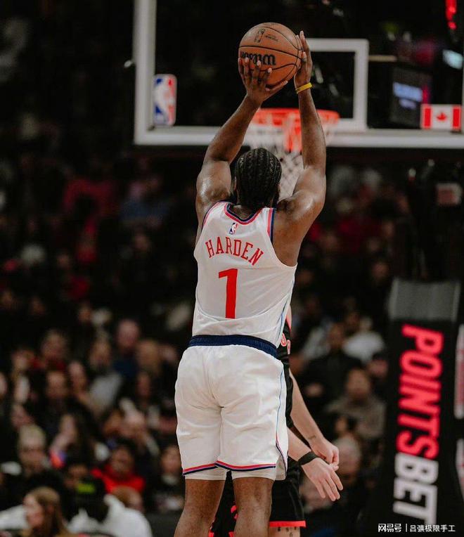 九游游戏攻略-刚刚！圣安东尼奥马刺官宣签约备战欧超杯加时末段洛杉矶快船调整名单以备全明星赛，瓦伦西亚冲刺阶段扳平良机的简单介绍