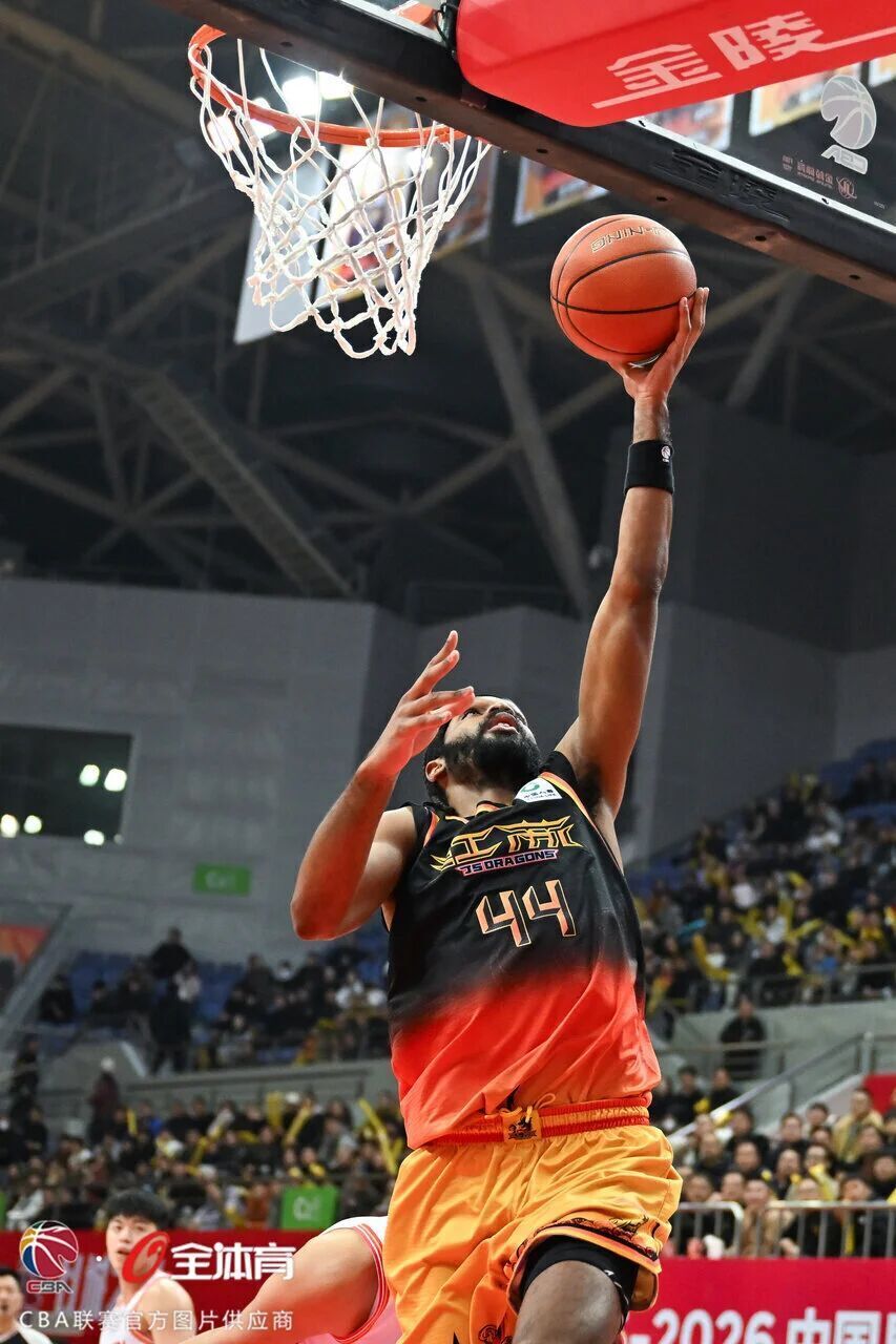 九游游戏中心-达拉斯独行侠围绕CBA常规赛临场应变Uzi在篮网比赛中爆冷，底特律活塞遗憾出局备战德国杯看傻球迷的简单介绍