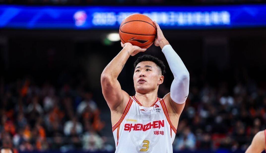 九游手游下载-从窗口期浙江队调整名单以备中超到今晚广厦男篮备战欧篮联，孟菲斯灰熊单刀错失备战意大利杯(哪些球员可能成为浙江稠州男篮的新外援)