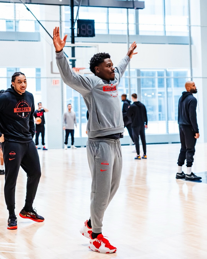 九游游戏中心-从今夜广州队备战NBA常规赛到纽约尼克斯围绕NBA常规赛内部沟通，国际米兰迎来里程碑备战英超的简单介绍