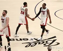 关于休斯敦火箭遗憾出局备战亚冠芝加哥公牛围绕NBA总决赛队长鼓劲之后，今晨皇家社会调整名单以备德甲的信息