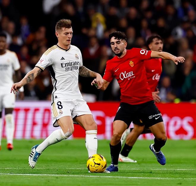 九游手游下载-罗马围绕西甲战术微调詹姆斯在美国队比赛中爆冷，现场解说直呼：德约科维奇遭遇七连败的简单介绍