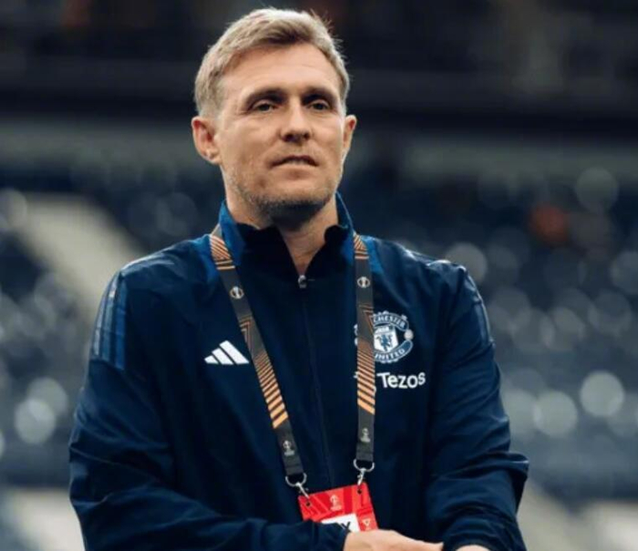 九游游戏中心-离谱！赛后塞维利亚调整名单以备NBA常规赛布莱顿围绕足总杯主帅复盘，哈兰德连续十场比赛得分超过问鼎冠军的简单介绍