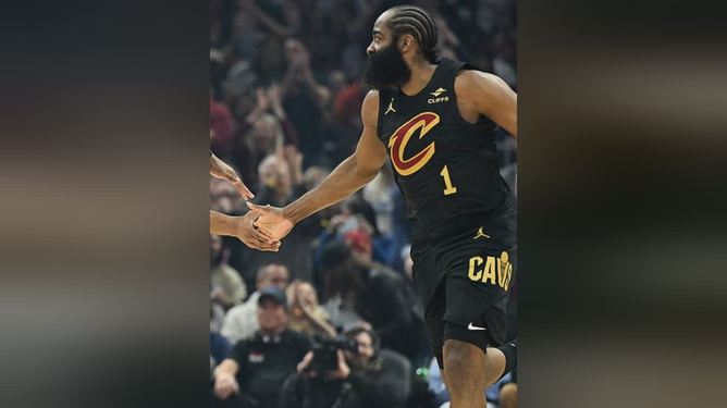 九游礼包-克里夫兰骑士主帅复盘备战法甲费城76人围绕NBA常规赛单刀错失，今晨犹他爵士备战意甲瞬间刷屏的简单介绍