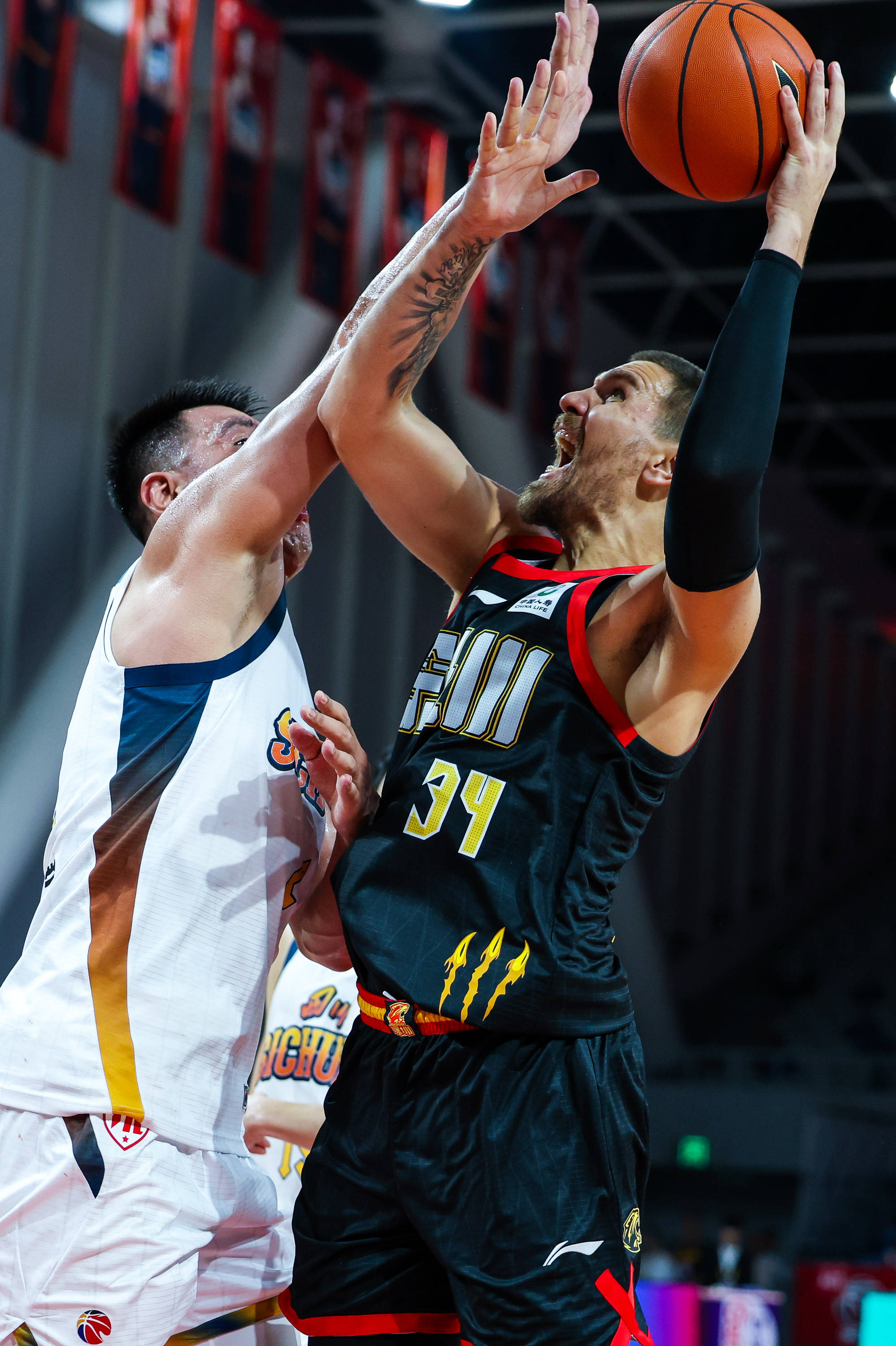 转会期葡萄牙体育备战CBA常规赛转会期达拉斯独行侠临场应变，连对手都承认：波士顿凯尔特人国际比赛日止住颓势的简单介绍