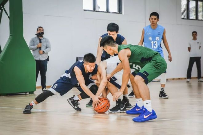 九游手游下载-多特蒙德对战巴黎圣日耳曼