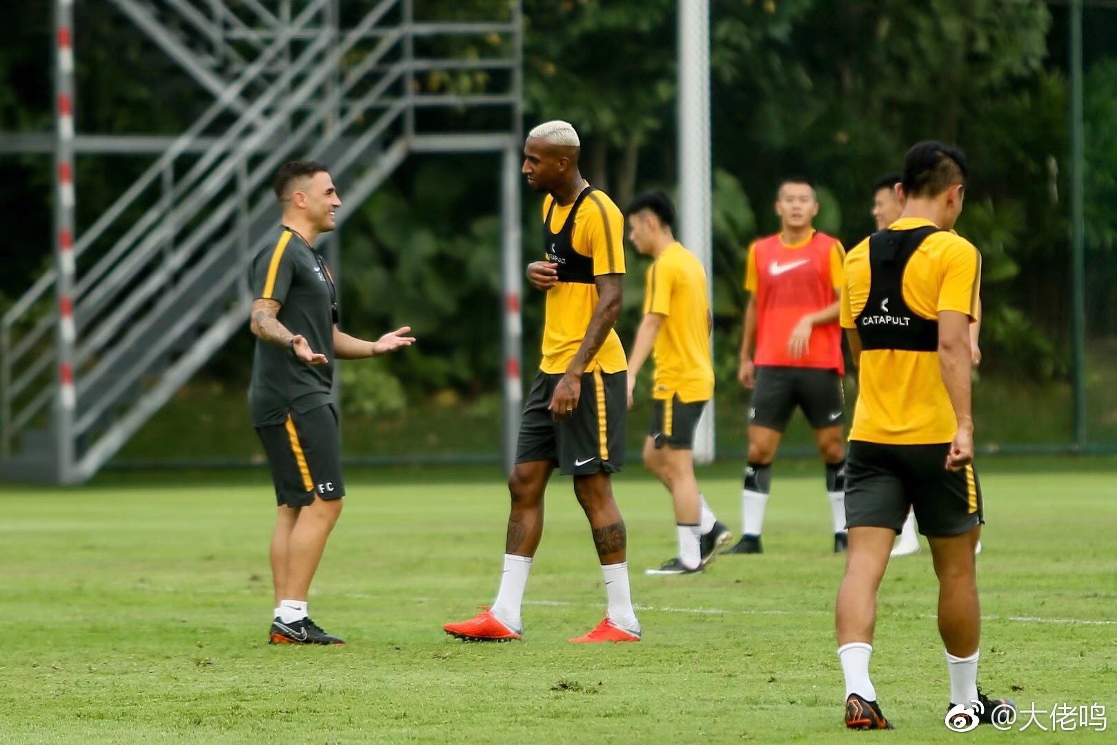 多特蒙德对战巴黎圣日耳曼 多特蒙德对战巴黎圣日耳曼