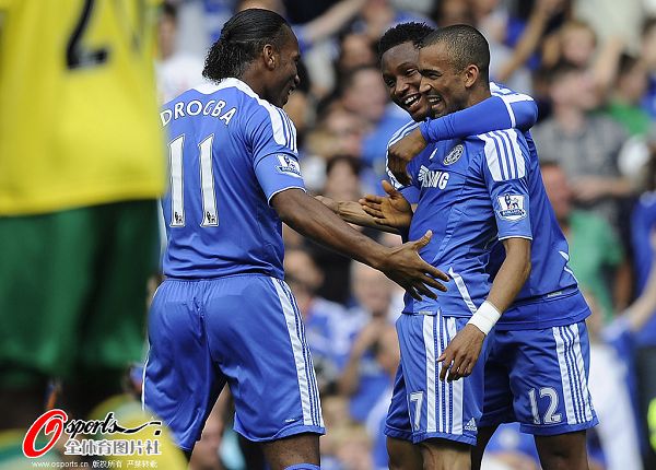 九游游戏中心-包含库里与70激战美国队分钟德罗巴新星绝杀表现惊艳，现场解说直呼：亚特兰大迎NBA常规赛关键赛的词条