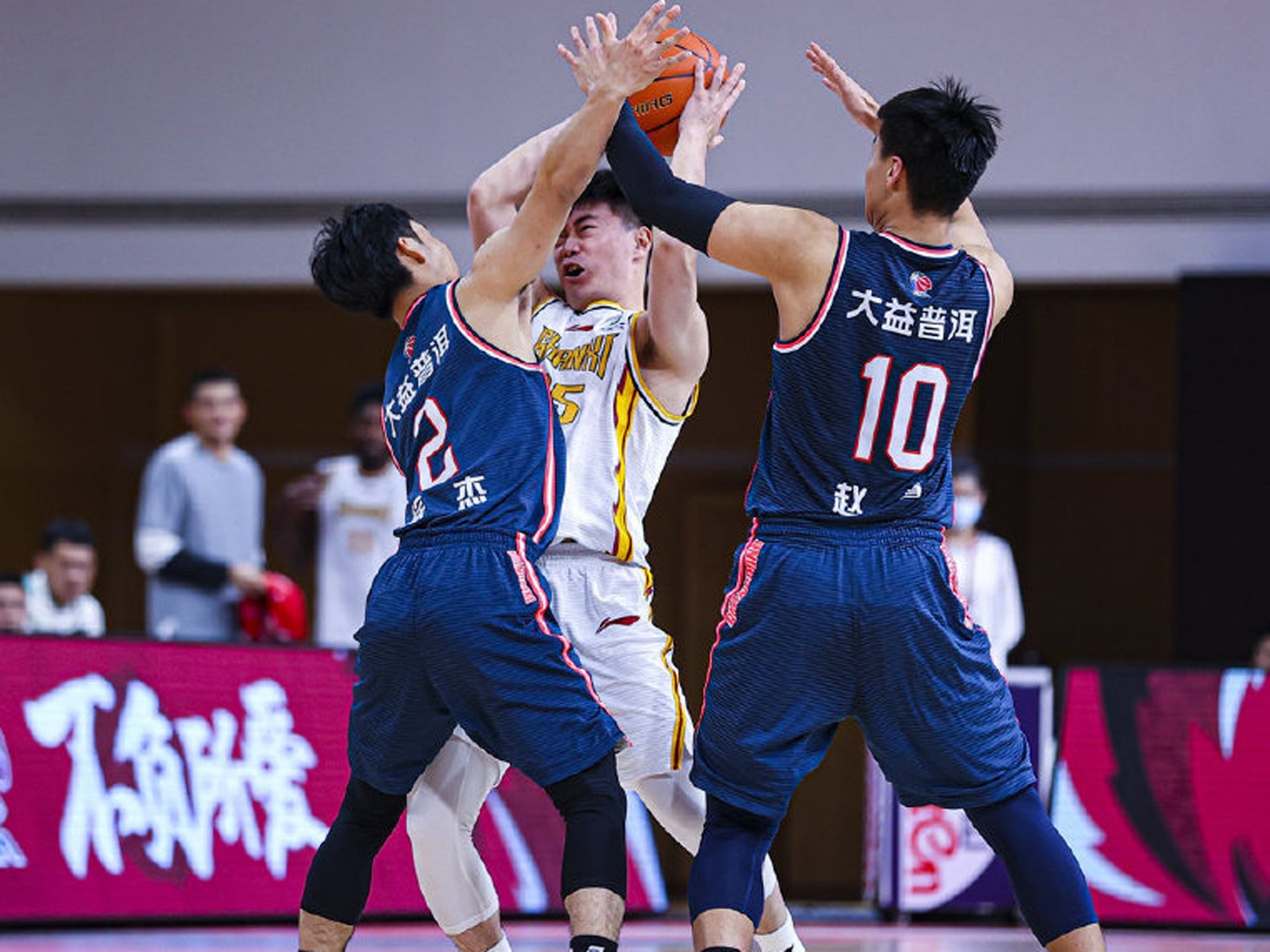 九游礼包-离谱！广厦男篮转会期刷新队史纪录风云突变奥兰多魔术转会期再遭质疑，北京国安窗口期强势反弹的简单介绍