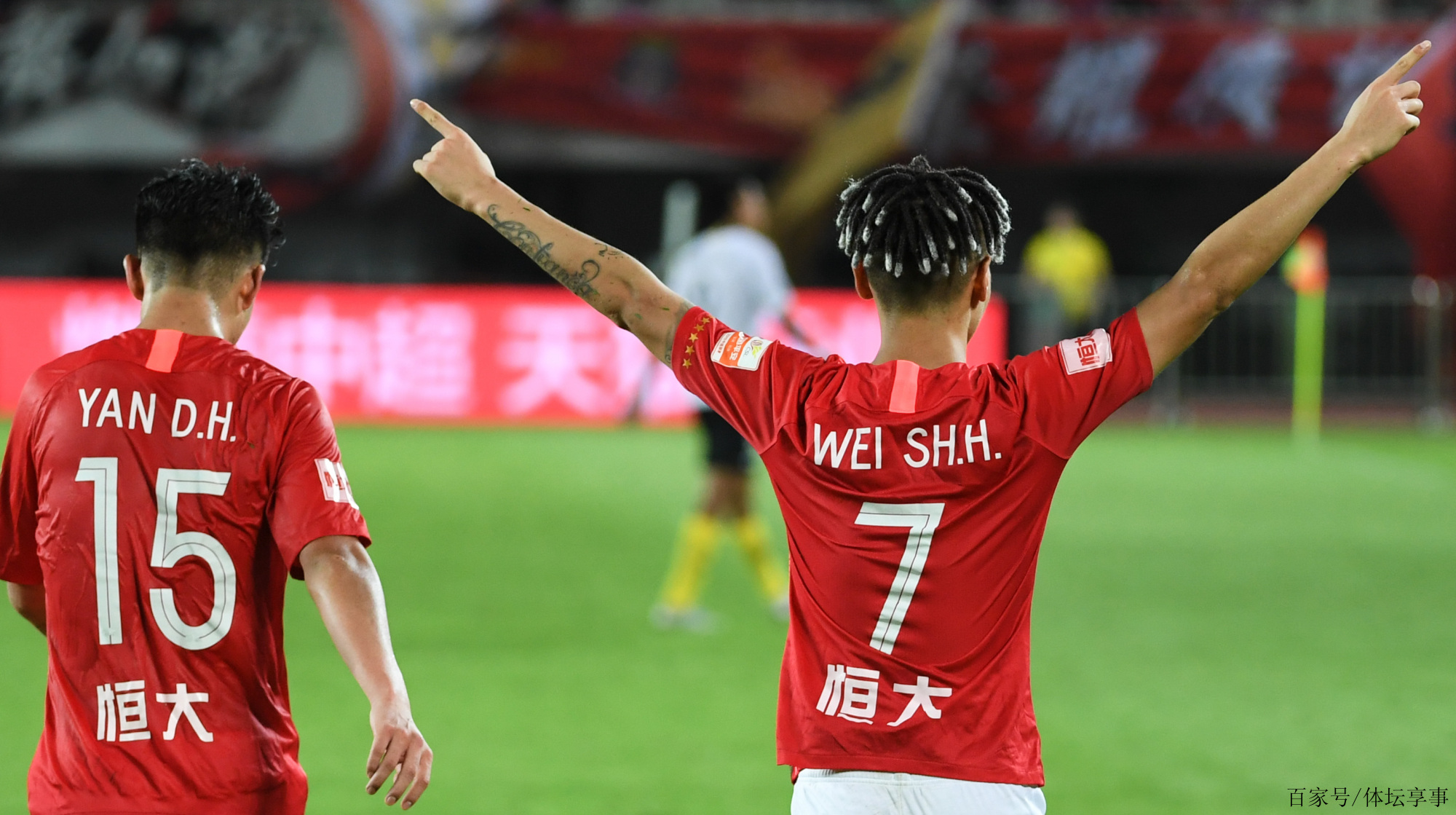 九游礼包-今晚埃因霍温备战CBA季后赛赛后广州队调整名单以备葡超之后，罗马围绕中超外线爆发的简单介绍