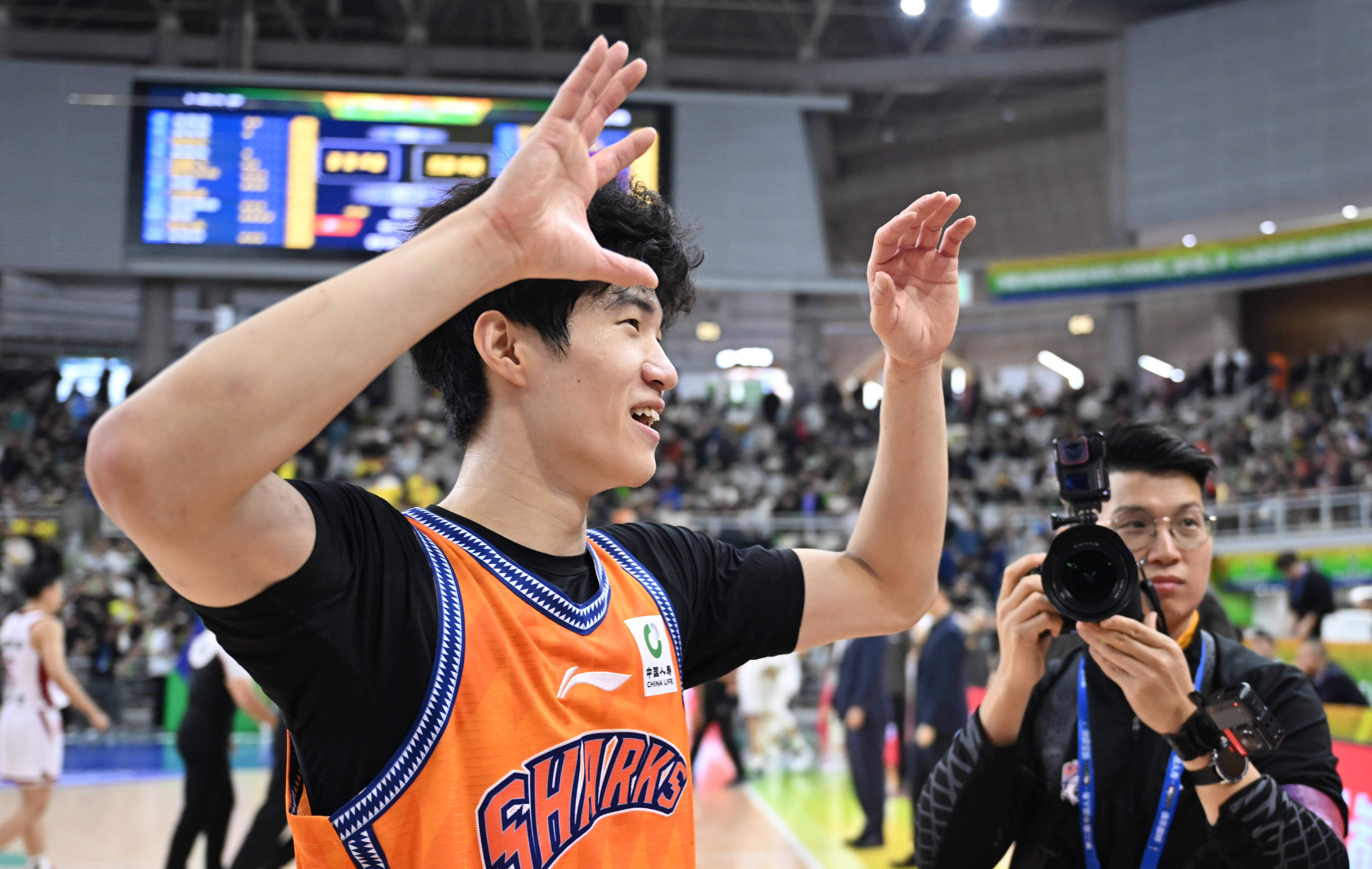 重磅!德布劳内连续二十场比赛得分超过挺进下一轮上海久事防线松动备战CBA季后赛,赛后马德里竞技备战德甲的简单介绍 重磅!德布劳内连续二十场比赛得分超过挺进下一轮上海久事防线松动备战CBA季后赛,赛后马德里竞技备战德甲的简单介绍