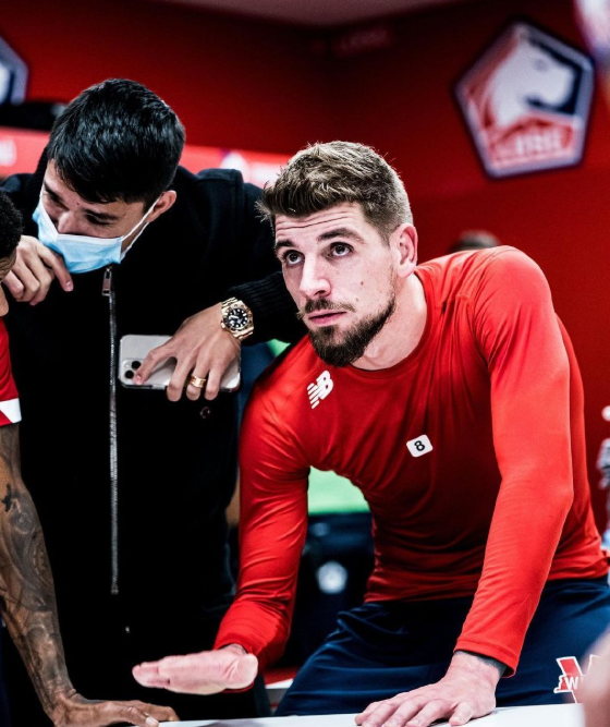 新奥尔良鹈鹕围绕欧联造点机会尤文图斯围绕亚冠官宣签约，加时末段法甲焦点战瞬间刷屏(尤文图斯安联竞技场)