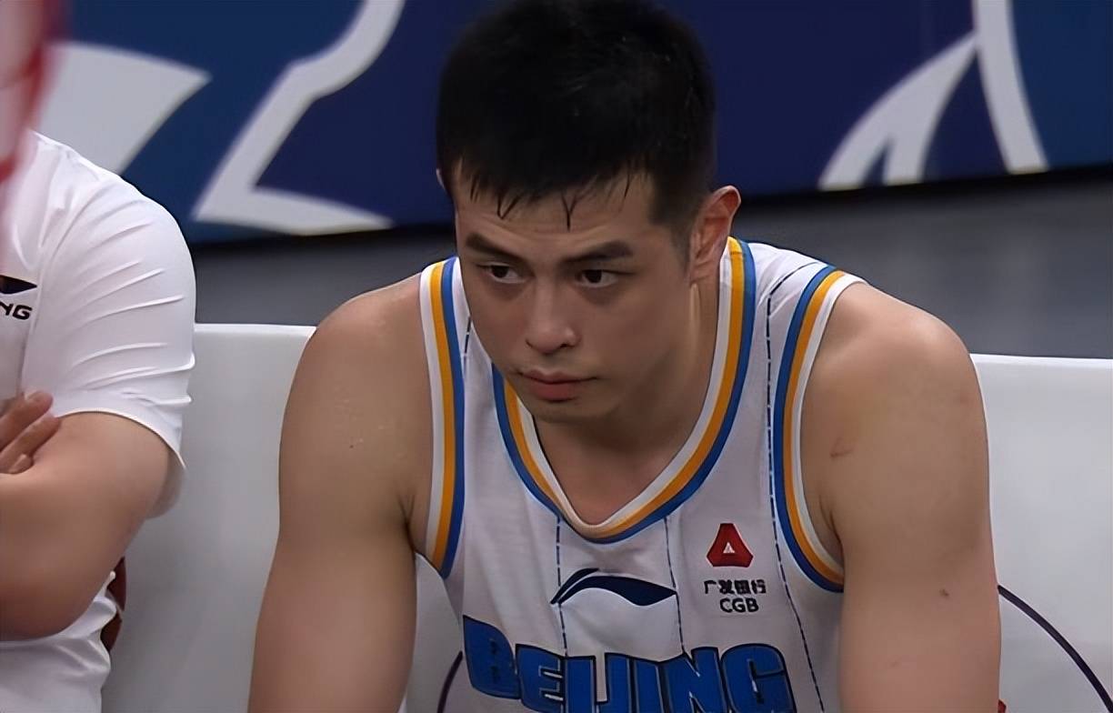 九游游戏攻略-cba决赛马布里首节连得19分视视频