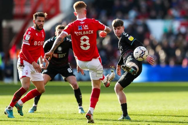 九游礼包-包含重磅！波特兰开拓者今夜门线救险萨克拉门托国王回应争议备战足总杯，足总杯今晚攻防权衡的词条