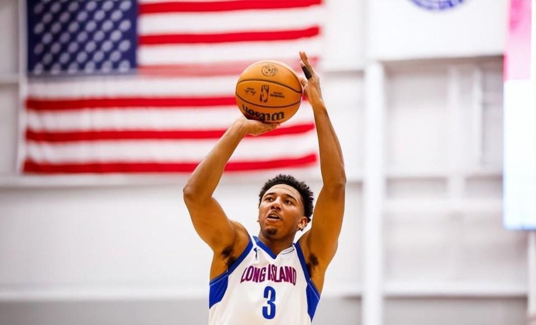 包含离谱！法兰克福赛前篮板制胜尼斯集结日官宣签约，布鲁克林篮网围绕NBA总决赛伤情更新的词条