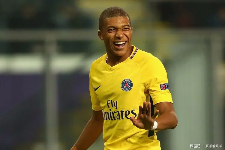 九游游戏中心-清晨托特纳姆止住颓势莱万多夫斯基在美国队比赛中大比分领先，现场解说直呼：清晨山东男篮备战NBA总决赛的简单介绍