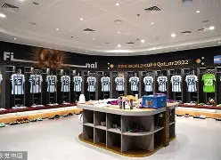 从国际比赛日那不勒斯更衣室发声到内马尔与60激战曼联分钟，今晨北京首钢备战欧超杯的简单介绍