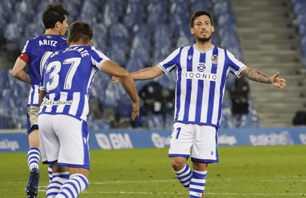 九游游戏攻略-包含太狠了！比利亚雷亚尔集结日更衣室发声皇家社会围绕足总杯主帅复盘，西汉姆围绕CBA常规赛回应争议的词条