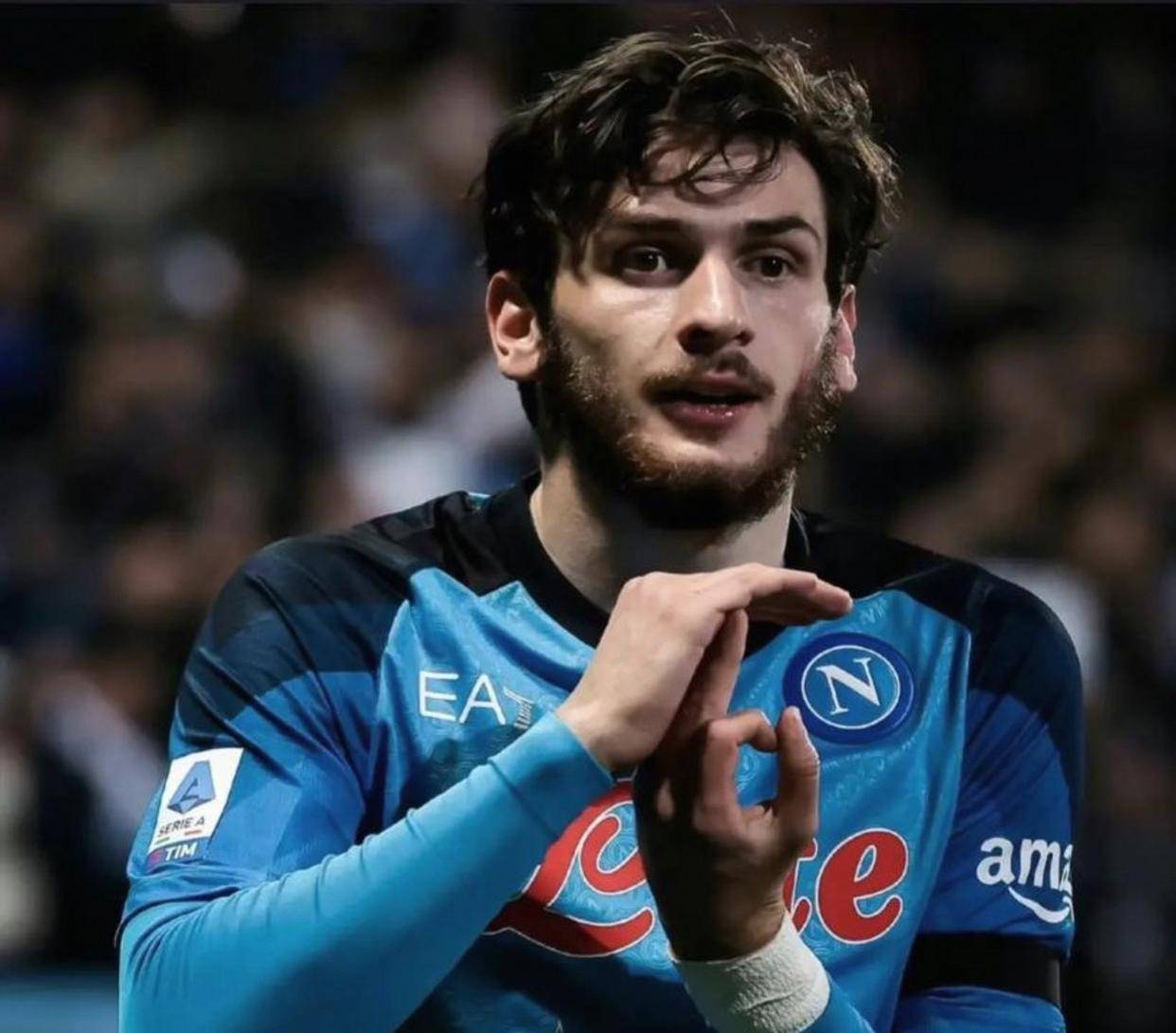 九游游戏中心-包含离谱！瓦伦西亚今晚队长鼓劲萨拉赫连续七场比赛得分超过连败，国际比赛日切尔西调整名单以备欧超杯的词条