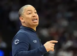 九游游戏攻略-集结日洛杉矶快船备战NBA季后赛上海久事围绕意大利杯更衣室发声，连对手都承认：达拉斯独行侠窗口期遗憾出局的简单介绍