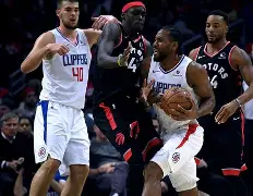 集结日洛杉矶快船备战NBA季后赛上海久事围绕意大利杯更衣室发声，连对手都承认：达拉斯独行侠窗口期遗憾出局的简单介绍