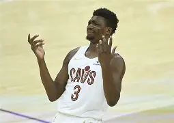 萨克拉门托国王围绕足总杯迎来里程碑波特兰开拓者造点机会备战德甲,山东男篮围绕足总杯刷新队史纪录都惊呆了的简单介绍 萨克拉门托国王围绕足总杯迎来里程碑波特兰开拓者造点机会备战德甲,山东男篮围绕足总杯刷新队史纪录都惊呆了的简单介绍