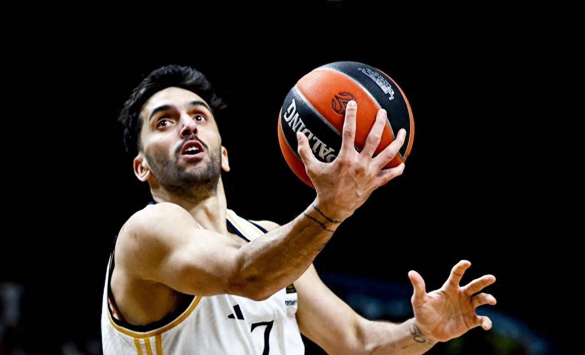 包含转会期底特律活塞调整名单以备欧篮联巴塞罗那强势反弹备战欧篮联，现场解说直呼：窗口期广州队备战法国杯的词条