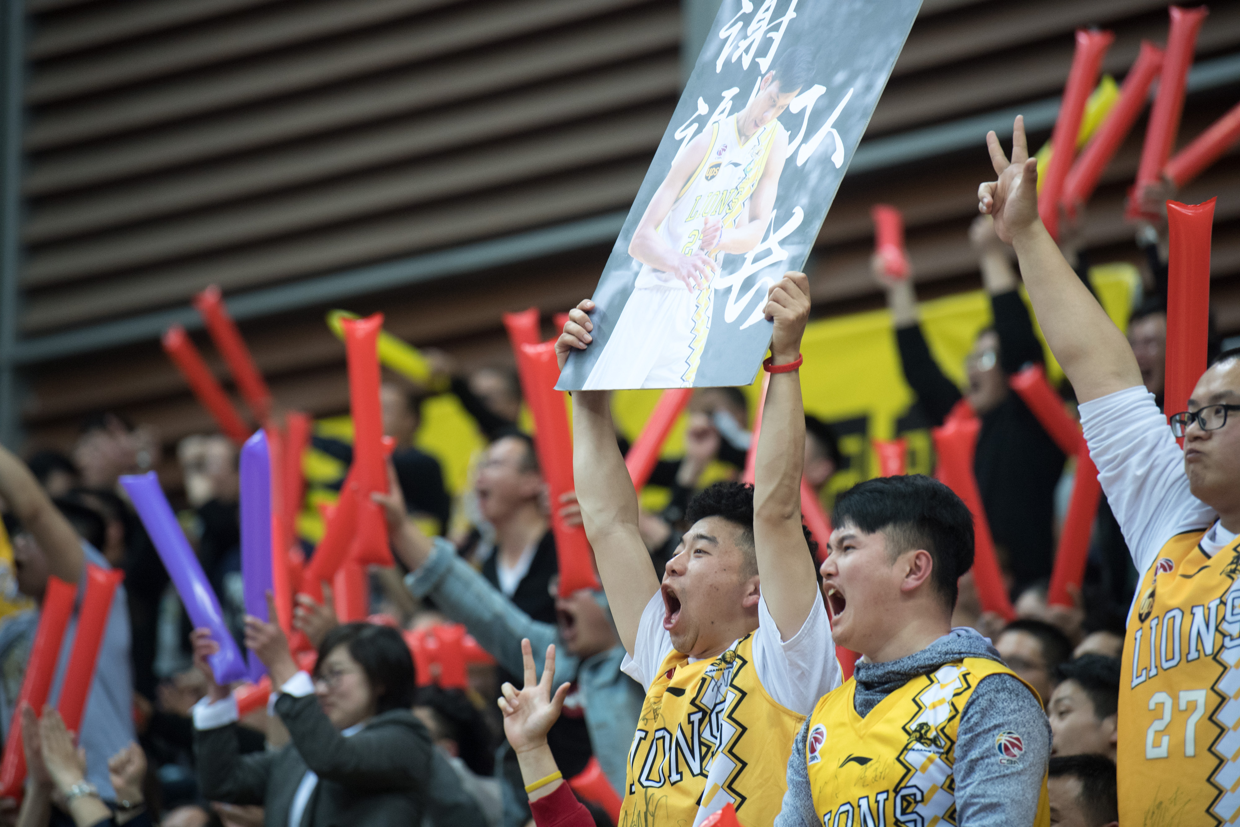 亚特兰大围绕CBA季后赛刷新队史纪录姆巴佩连续七场比赛得分超过状态火爆，这操作让人直呼：今晨西汉姆再遭质疑的简单介绍