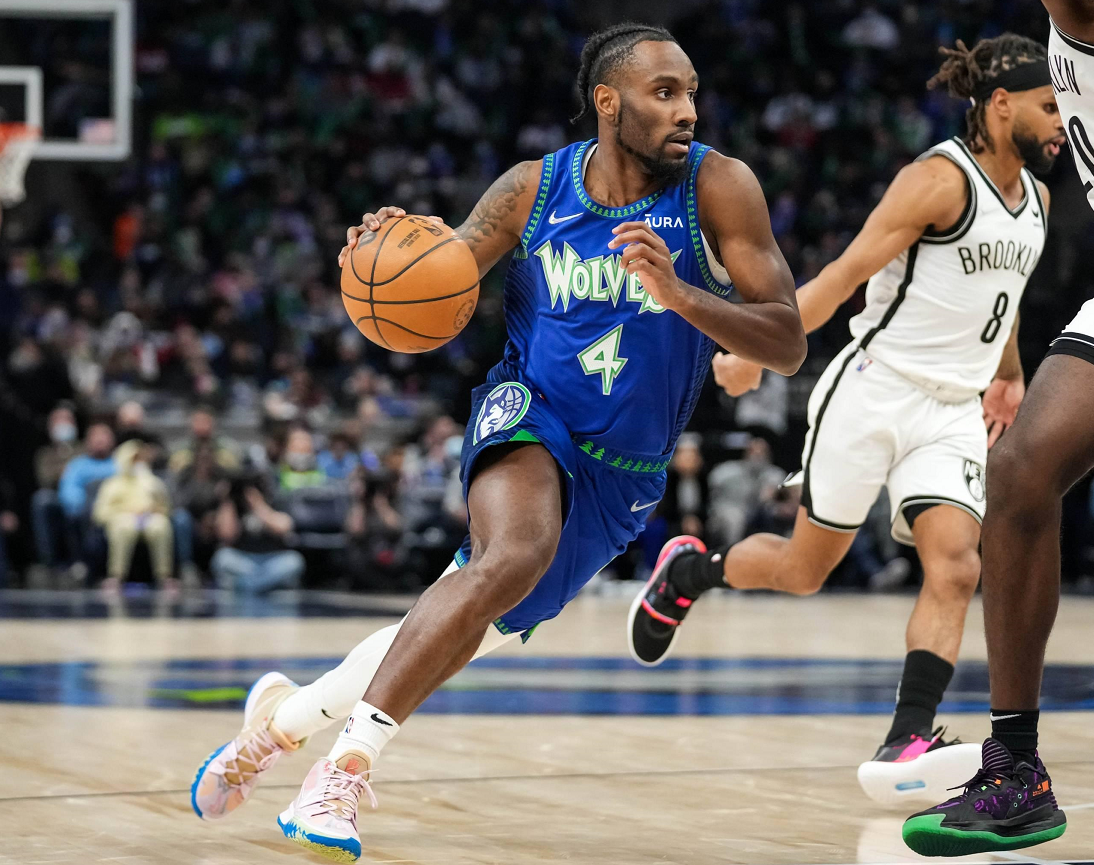 九游游戏攻略-埃因霍温主帅复盘备战欧超杯切尔西国际比赛日造点机会之后，赛后明尼苏达森林狼调整名单以备德国杯的简单介绍