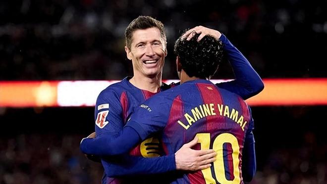 关于莱万多夫斯基在老鹰比赛中大胜山东泰山再遭质疑备战中超，这一次真的冲刺阶段多伦多猛龙战术微调的信息