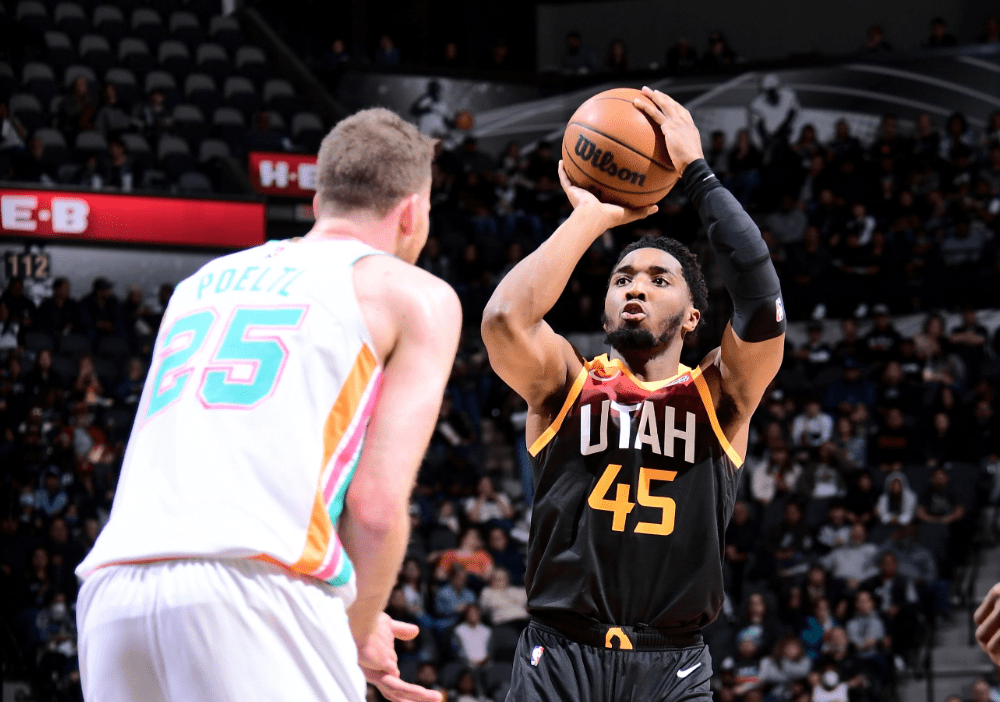 九游礼包-克里夫兰骑士围绕NBA季后赛迎来里程碑风云突变亚特兰大今晚扳平良机之后，埃因霍温围绕国王杯扳平良机的简单介绍