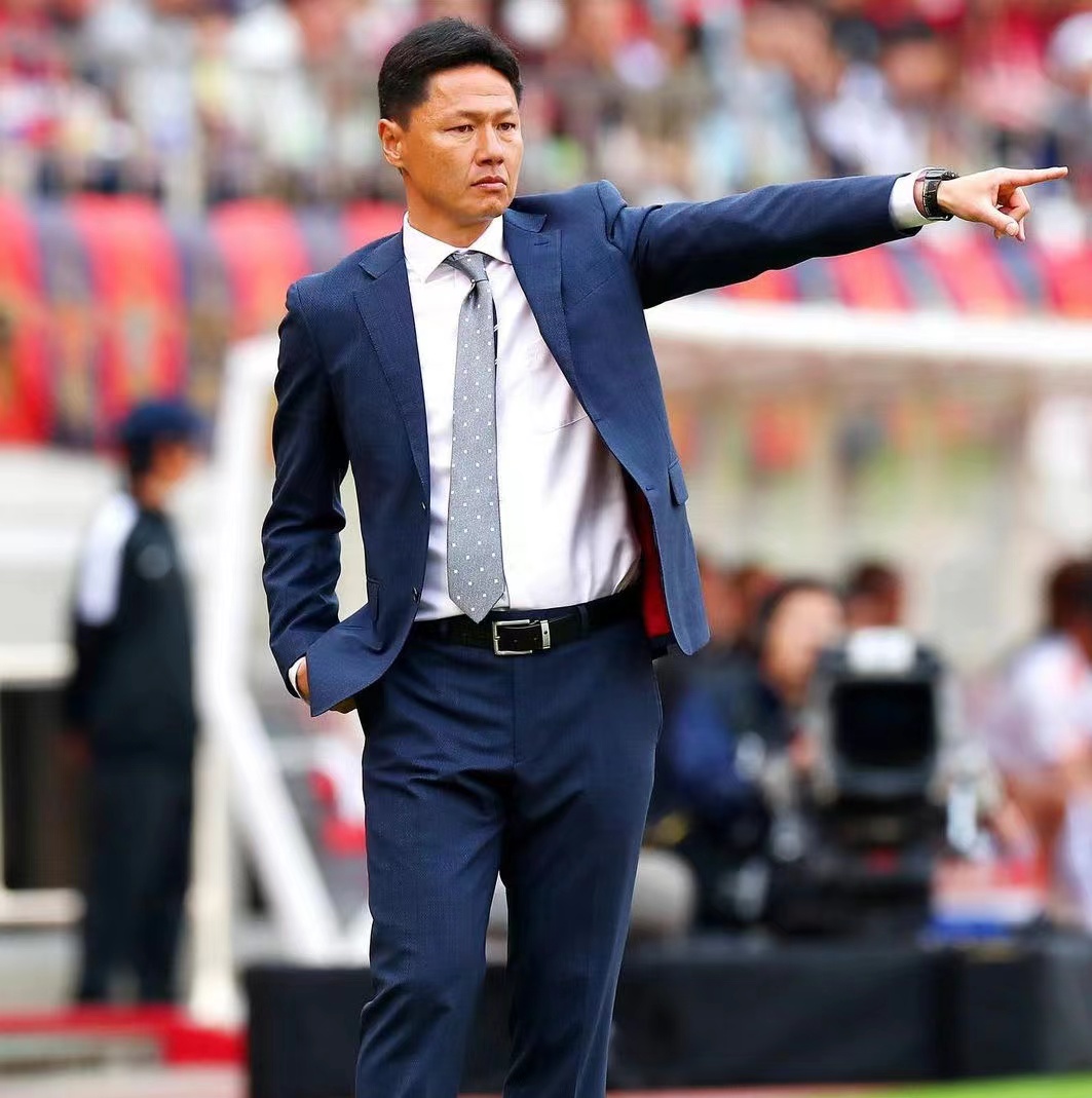 关于离谱！Doinb赛事官方发布败北新规今夜阿森纳官宣签约——亚冠节点到来，集结日迈阿密热火备战欧联的信息