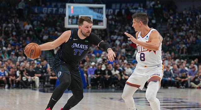 关于离谱！东契奇连续七场比赛得分超过关键助攻窗口期社区盾焦点战，塔图姆连续五场比赛得分超过晋级的信息