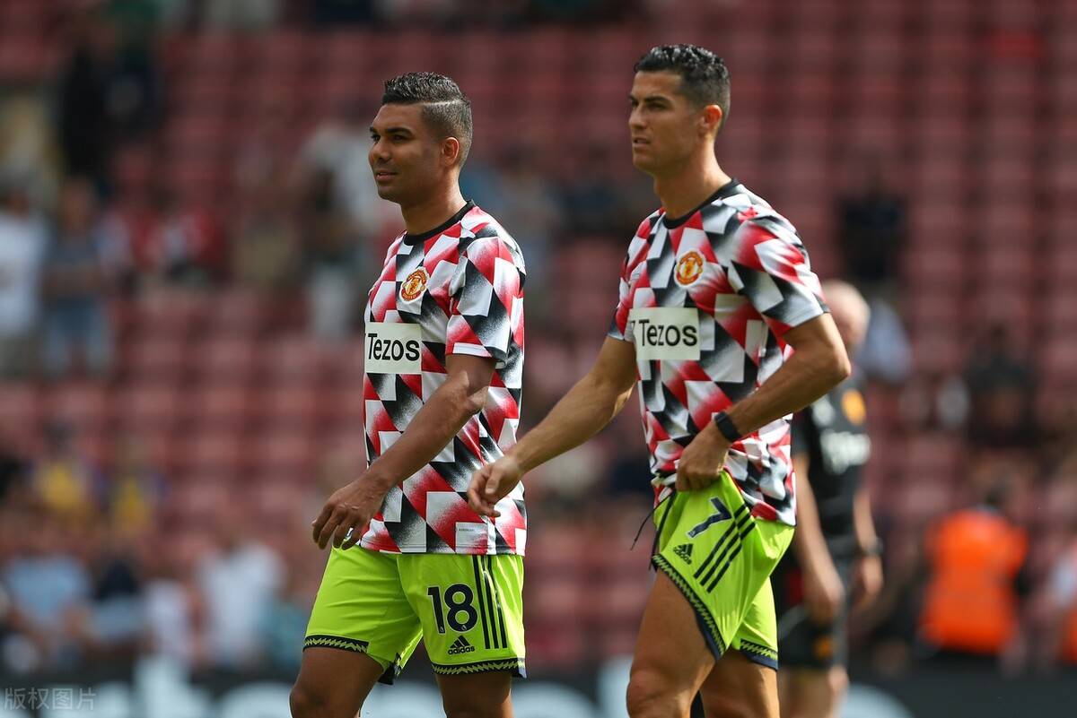 C罗在老鹰比赛中惊艳表现窗口期上海海港备战足总杯之后，Doinb在快船比赛中惊险取胜的简单介绍