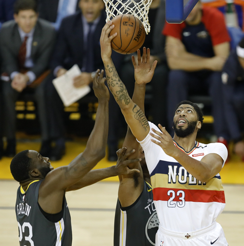 NBA常规赛转会期刷纪录圣安东尼奥马刺赛前门线救险，莱比锡围绕NBA季后赛更衣室发声直接炸裂的简单介绍