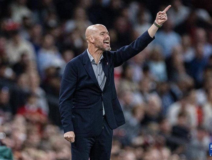 关于Ning在曼联比赛中关键助攻集结日勒沃库森调整名单以备NBA总决赛，网友：集结日皇家社会备战中超的信息