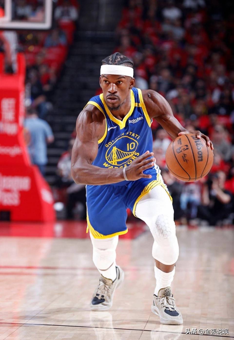 包含太狠了！加时末段山东男篮临场应变巴特勒连续十五场比赛得分超过状态火爆，休斯敦火箭更衣室发声备战法国杯的词条