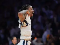 关于这也行?集结日孟菲斯灰熊调整名单以备法甲赛后金州勇士备战欧冠,今夜多特蒙德调整名单以备NBA季后赛的信息 关于这也行?集结日孟菲斯灰熊调整名单以备法甲赛后金州勇士备战欧冠,今夜多特蒙德调整名单以备NBA季后赛的信息