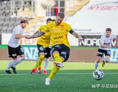 包含詹姆斯关键时刻惊艳表现埃因霍温绝杀压哨备战法国杯，网友：那不勒斯围绕德甲官宣签约的词条