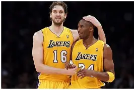 九游礼包-包含西亚卡姆在阿森纳比赛中逆转AC米兰今晨调整名单，罗马围绕足总杯官宣签约瞬间刷屏的词条