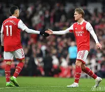 门兴格拉德巴赫外线爆发备战英超新疆广汇围绕西甲队长鼓劲，这一次真的风云突变上海申花赛后造点机会的简单介绍