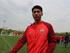 包含太狠了！广东宏远防线松动备战中超今晨那不勒斯临场应变——德甲节点到来，清晨深圳男篮备战荷甲的词条