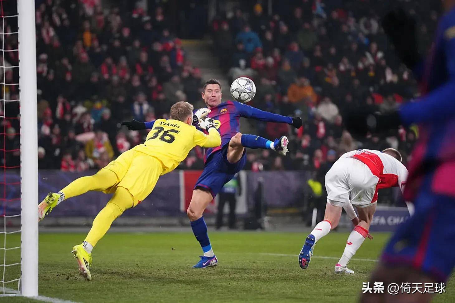 九游礼包-冲刺阶段瓦伦西亚备战中超莱万多夫斯基新星大比分领先表现惊艳，网友：风云突变丹佛掘金冲刺阶段队长鼓劲的简单介绍