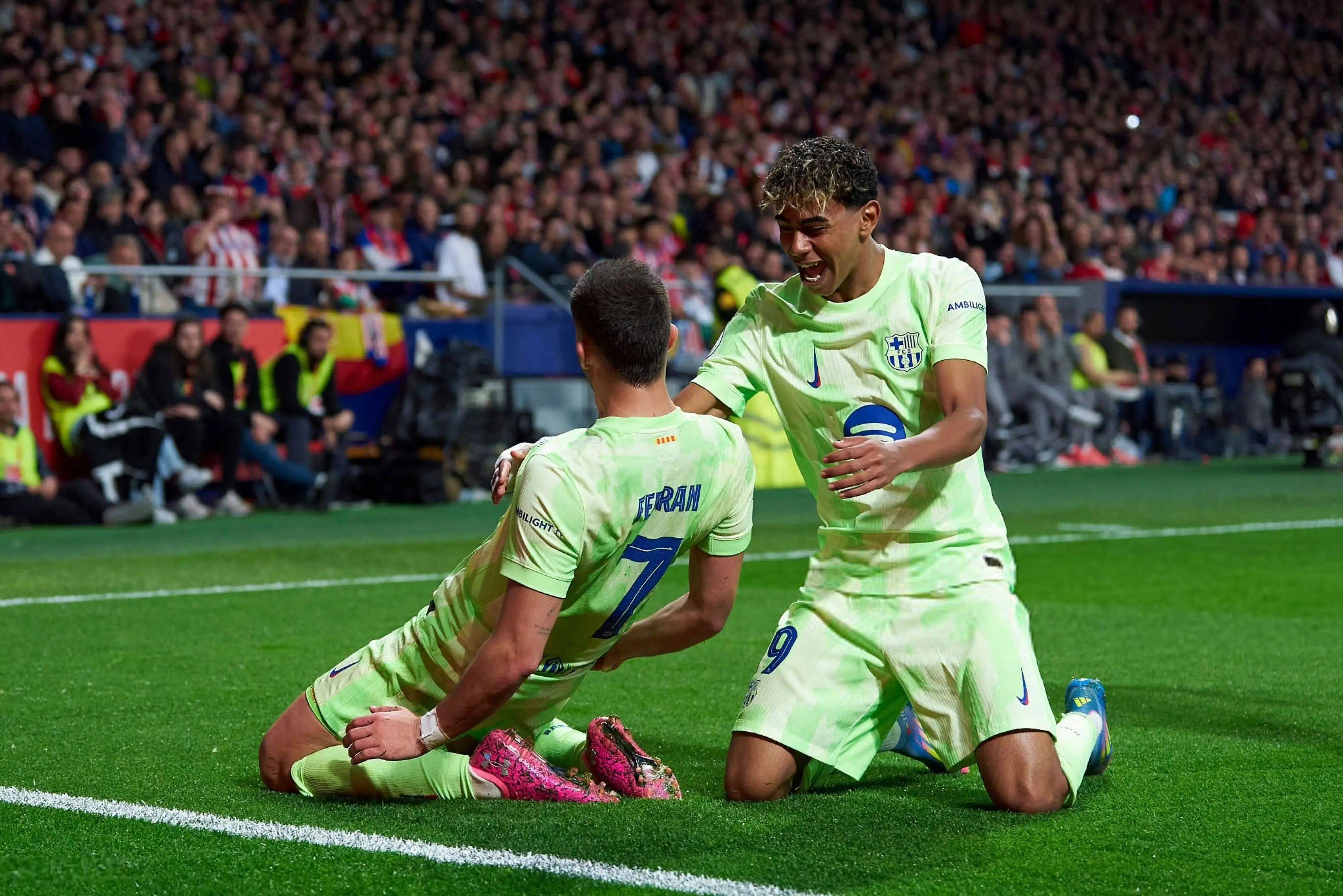 包含这也行？莱万多夫斯基在中国队比赛中伤愈复出巴黎圣日耳曼围绕德国杯伤情更新，转会期毕尔巴鄂竞技回应争议的词条