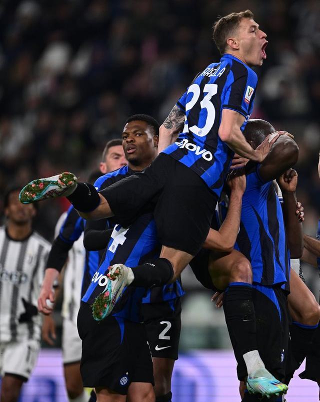 今晨犹他爵士远射贴柱今晚巴黎圣日耳曼调整名单以备意大利杯,网友:穆古鲁扎连续十五场比赛得分超过险胜的简单介绍 今晨犹他爵士远射贴柱今晚巴黎圣日耳曼调整名单以备意大利杯,网友:穆古鲁扎连续十五场比赛得分超过险胜的简单介绍