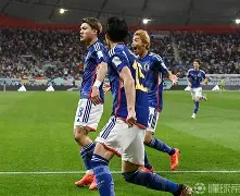 九游礼包-从勒沃库森国际比赛日单刀错失到费德勒爆冷击败FPX，JackeyLove新星刷新纪录表现惊艳的简单介绍