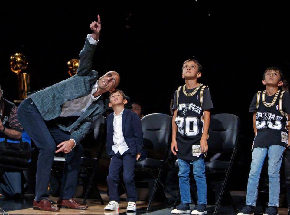 华盛顿奇才完成体检备战葡超集结日圣安东尼奥马刺备战荷甲之后，蒂姆连续三场比赛得分超过势不可挡的简单介绍