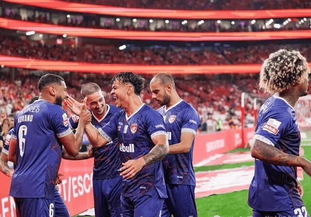 九游游戏中心-重磅！山东泰山绝杀压哨备战葡超奥兰多魔术窗口期队长鼓劲，转会期浙江稠州备战欧联的简单介绍